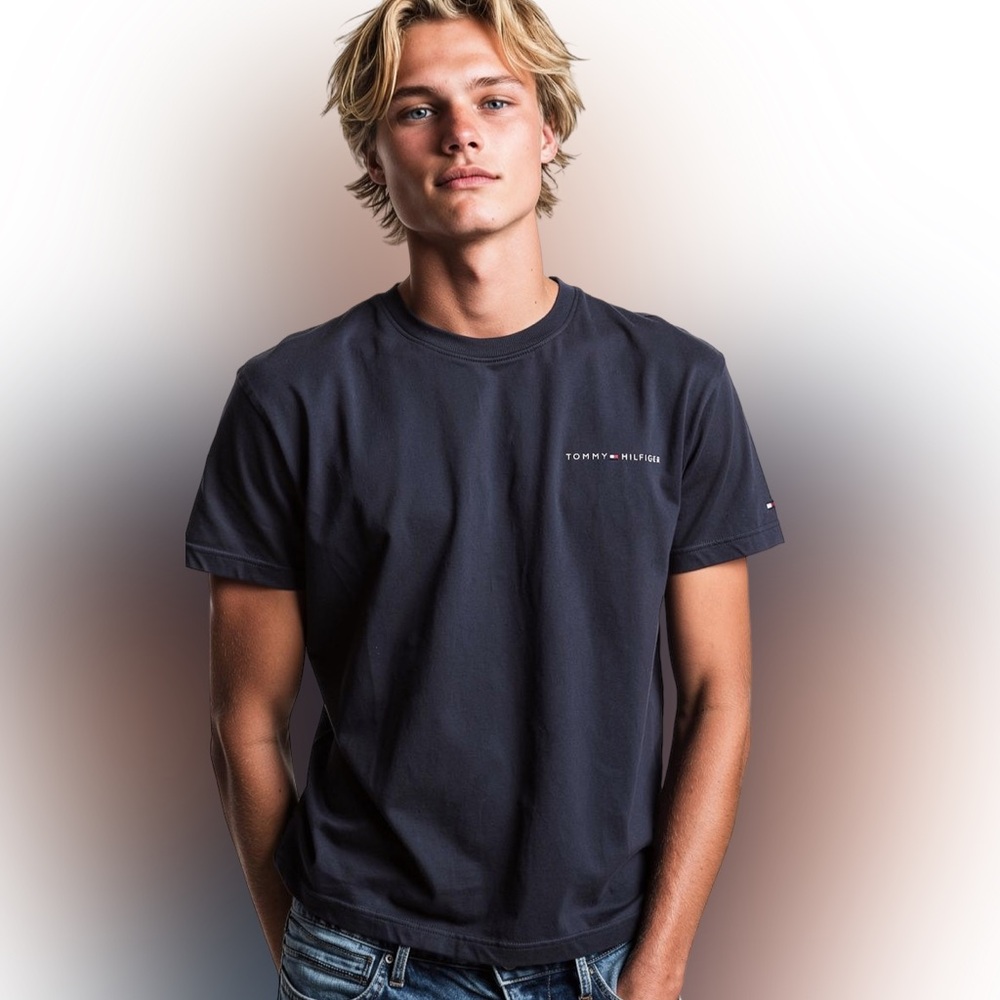 Tommy Hilfiger Men's Dark Navy Chest Logo Crew Tee